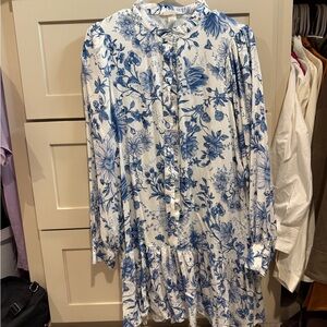 H&M White & Blue Floral Button-Front Tunic Dress